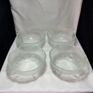 Vintage Arcoroc Aspen Leaf 5” Bowls Set of 4 Made In France Clear Glass